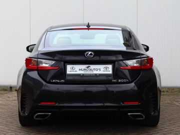 Lexus RC